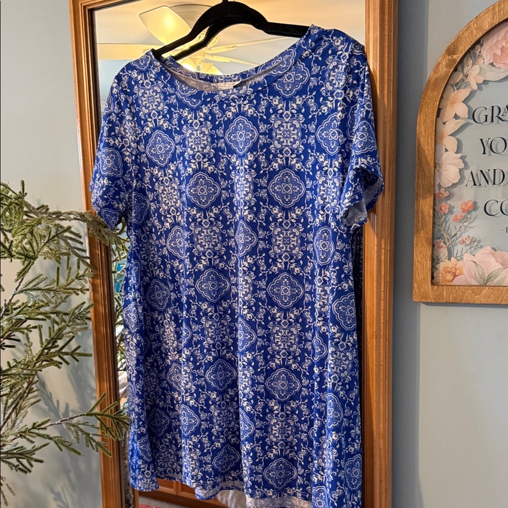 Honey & Lace Patterned Women's Short Sleeve Top
